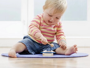 Die motorische Entwicklung beim Baby | Baby&me