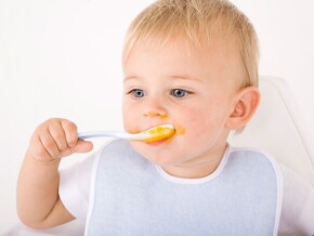 Babys Entwicklung_9. Lebensmonat | Baby&me Babys Entwicklung: 9. Lebensmonat | Baby&me