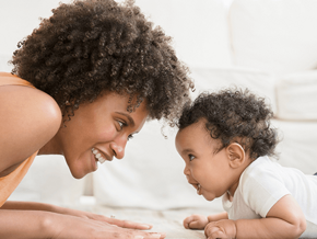 Babys Entwicklung: 4. Lebensmonat | Baby&me Babys Entwicklung: 4. Lebensmonat | Baby&me