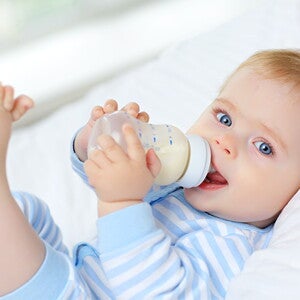Was ist in Folgemilch enthalten | Baby&me