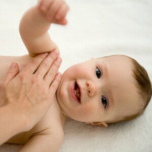 Hilfe für Babys mit Verdauungsstörungen – BEBA COMFORT | Babyservice