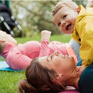 Sportlich fit bleiben mit Kleinkindern | Baby&me