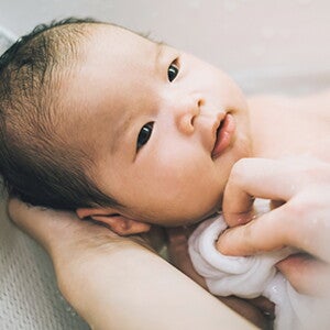 how_to_bathe_newborn