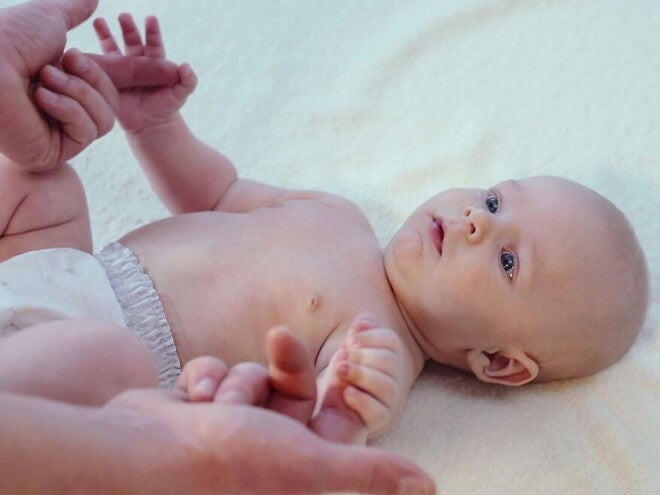 Praktische_Tipps für eine leichte Babygymnastik zuhause | Baby&me Praktische Tipps für eine leichte Babygymnastik zuhause | Baby&me