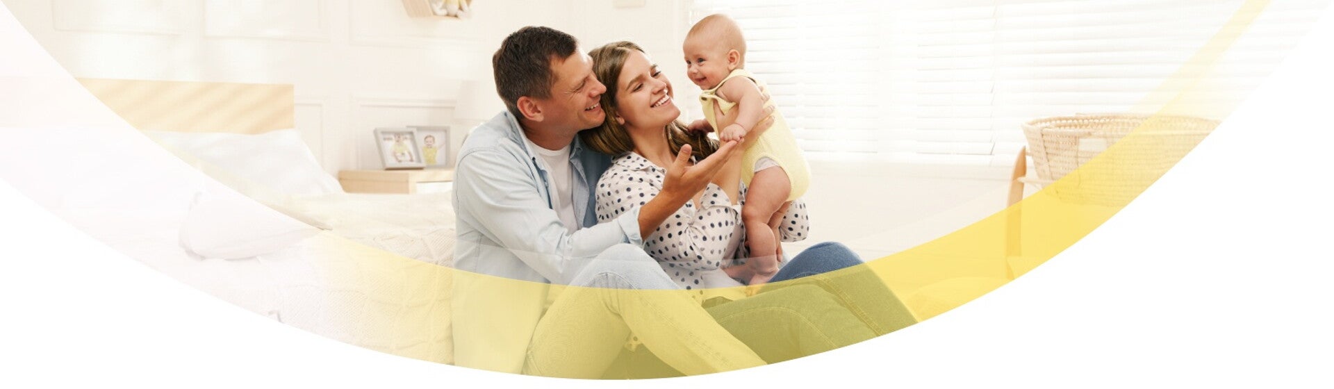 Tipps für einen liebenswerten Familienalltag – Vater. Mutter und Kind glücklich. Tipps für einen liebenswerten Familienalltag – Vater. Mutter und Kind glücklich.