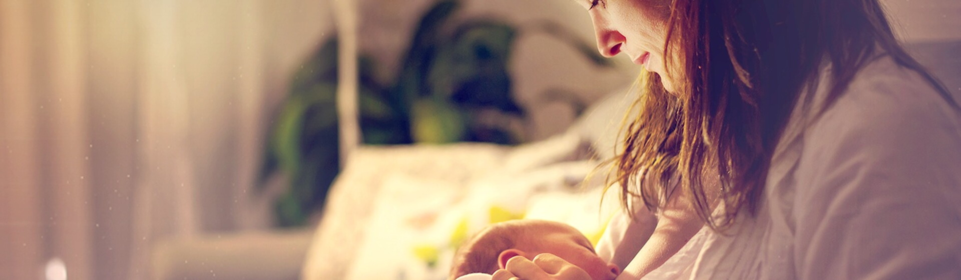 breastfeeding_bild_1_hell breastfeeding_bild_1_hell