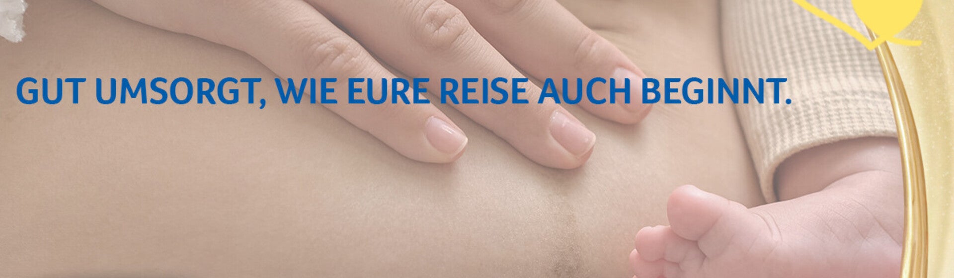 Schwangere mit Kaiserschnittnarbe, Babyhand berührt Bauch, BEBA-Dose