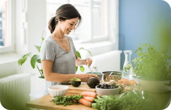 Kochende Frau | Babyservice Kochende Frau | Babyservice